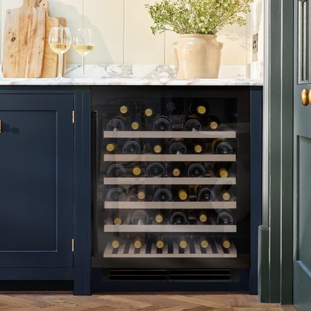 Caple 60cm Undercounter Wine Cooler WI6143BG Black
