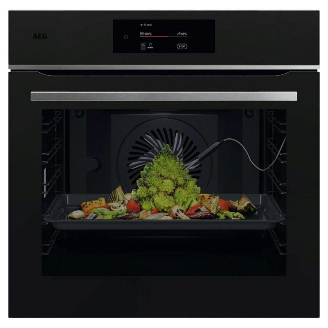 AEG Series 7000 Pyrolytic Multifunction Single Oven TE7PB731AT Matte Black