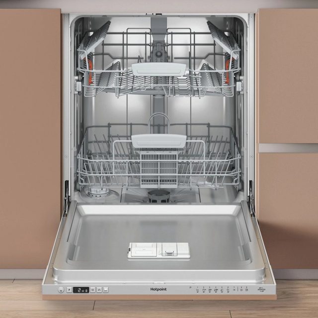 Hotpoint 60cm Fully Integrated Dishwasher H2IC14BN7A0UK