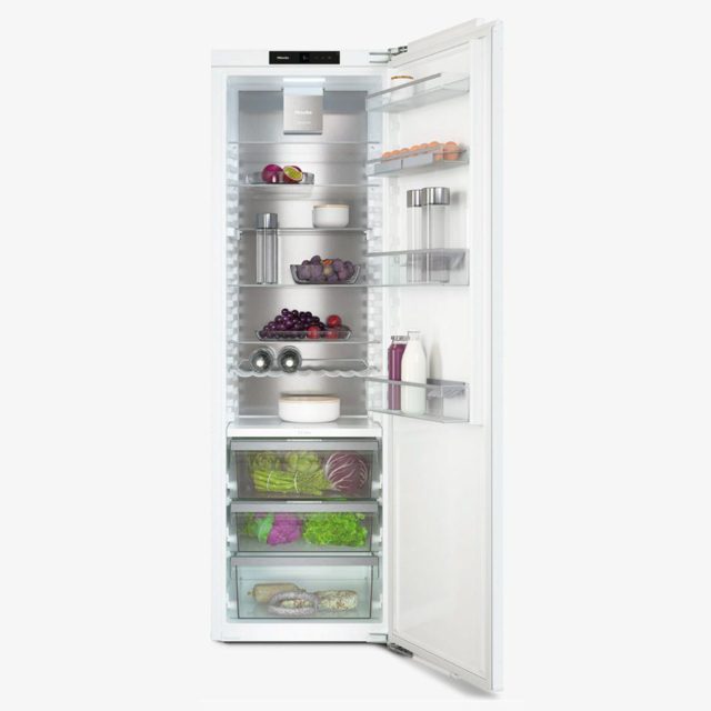 Miele 177cm Integrated In Column Larder Fridge K7747C