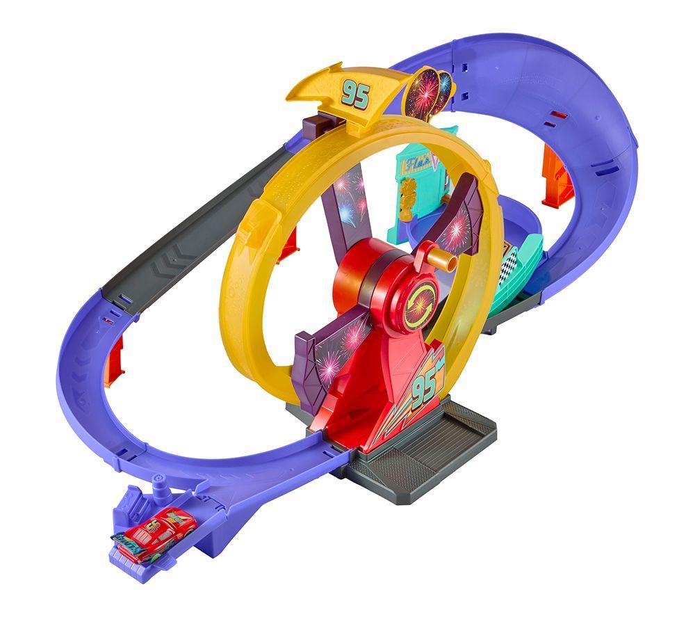 MATTEL Disney & Pixar Cars Race To Celebrate: Lightning McQueen Celebration Raceway Playset & Toy Car