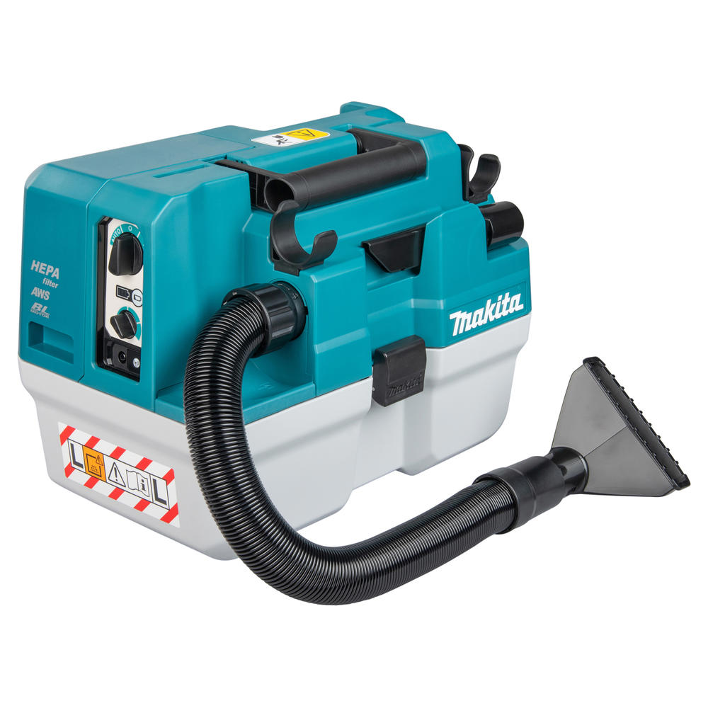 Makita VC013GL 40v Max XGT Cordless Wet and Dry Vacuum Cleaner